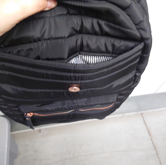 Backpack - Picture 4 of 4